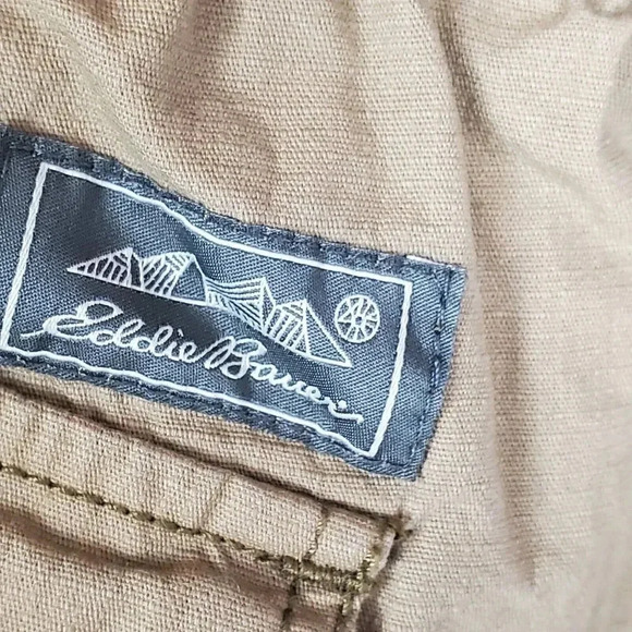 Men's EDDIE BAUER Elastic Pull-On Shorts SZ 2XL Khaki Pockets Hiking Outdoors - Picture 5 of 10